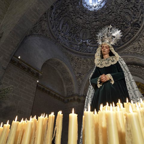 Virgen de la Esperanza - Semana Santa Barbastro